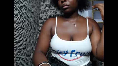 Snapshot of sweetnectarx chatting on October 5, 8:40 pm sweetnectarx online show from October 5, 8:40 pm