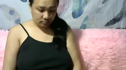 sweetnipples1987 online show from May 5, 9:34 pm