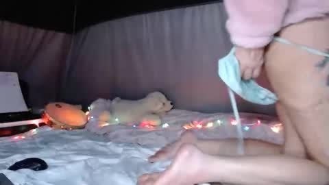 April online show from December 23, 1:08 am