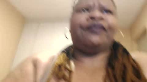 sweetnoziexxx online show from June 28, 3:56 am