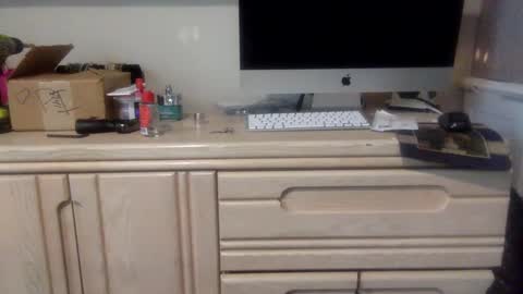 Snapshot of sweetnsexy95 chatting on December 12, 6:42 pm WeAim2PZzz online show from December 12, 6:42 pm