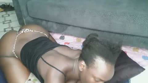 sweetpasion2 online show from March 8, 10:13 pm