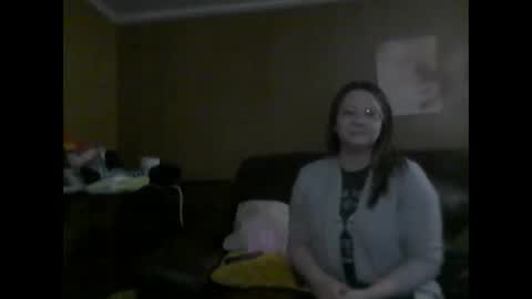 Snapshot of sweetpea6869 chatting on February 17, 9:28 am babygirl online show from February 17, 9:28 am