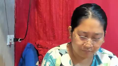 Snapshot of sweetpilipina88 chatting on February 23, 11:46 pm MIA online show from February 23, 11:46 pm