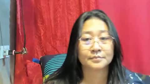 Snapshot of sweetpilipina88 chatting on May 1, 1:54 am MIA online show from May 1, 1:54 am