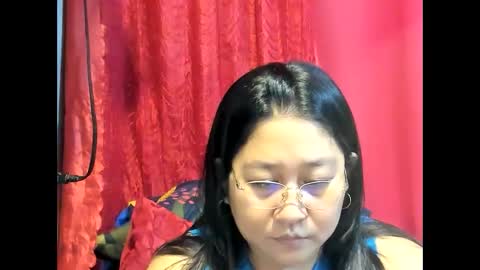 Snapshot of sweetpilipina88 chatting on May 27, 12:51 am MIA online show from May 27, 12:51 am