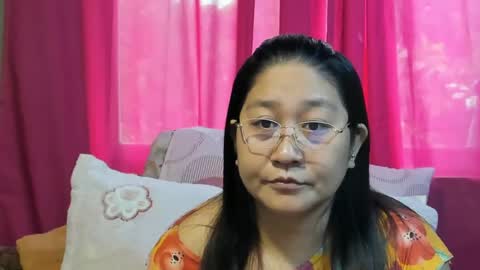 Snapshot of sweetpilipina88 chatting on June 22, 11:57 pm MIA online show from June 22, 11:57 pm