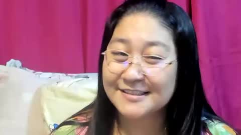 Snapshot of sweetpilipina88 chatting on July 30, 10:36 am MIA online show from July 30, 10:36 am