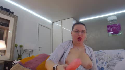 SweetRaisa online show from March 11, 7:42 pm