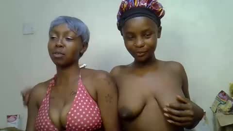 Lilly online show from April 7, 9:37 pm