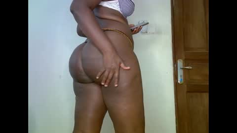 Snapshot of sweetrenne chatting on February 5, 11:34 am sweetrenne online show from February 5, 11:34 am