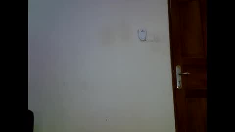 Snapshot of sweetrenne chatting on March 3, 6:37 am sweetrenne online show from March 3, 6:37 am