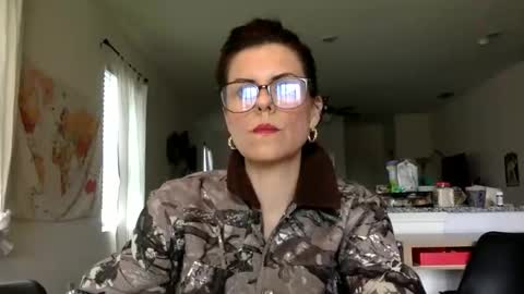 sweetriddance online show from April 9, 7:41 pm