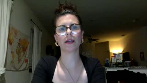 sweetriddance online show from April 20, 1:52 am