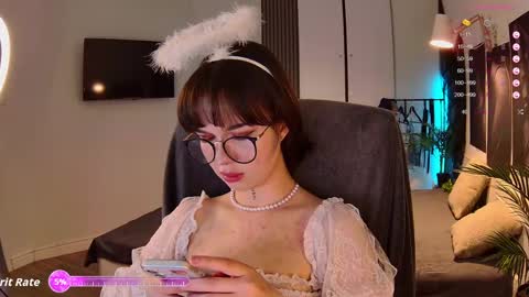 Snapshot of sweetriso chatting on May 26, 8:38 pm Alice online show from May 26, 8:38 pm