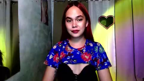 Snapshot of sweetsassyvv chatting on October 3, 7:55 pm sweetsassyvv online show from October 3, 7:55 pm