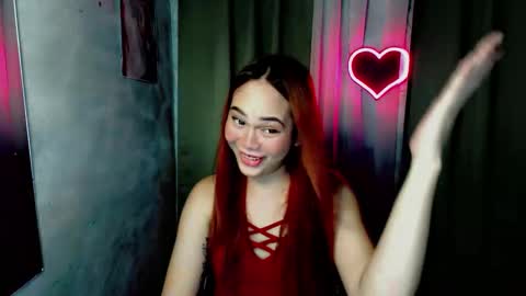 Snapshot of sweetsassyvv chatting on October 25, 8:33 am sweetsassyvv online show from October 25, 8:33 am