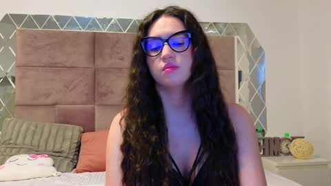 SweetScribe online show from January 6, 7:09 am