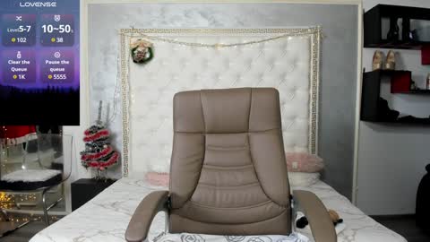 Goddess Allysse online show from January 11, 1:11 pm