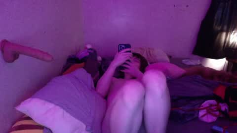 Snapshot of sweetskylarxo chatting on April 7, 11:37 pm sweetskylarxo online show from April 7, 11:37 pm