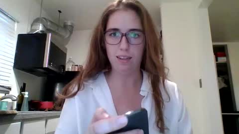 Snapshot of sweetsocalgirl chatting on January 8, 12:38 am sweetsocalgirl online show from January 8, 12:38 am