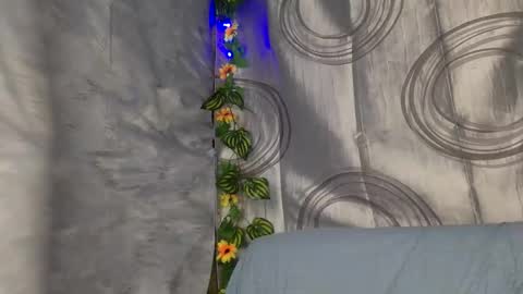 spicy online show from December 5, 3:09 pm