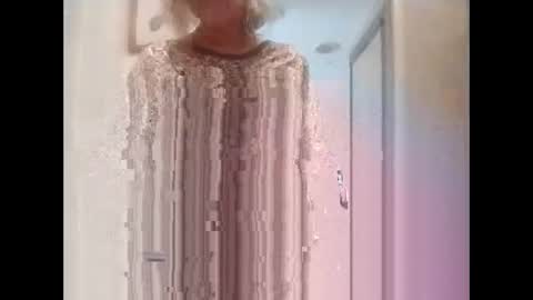 Snapshot of sweetsugar64 chatting on March 22, 8:56 pm sweetsugar64 online show from March 22, 8:56 pm