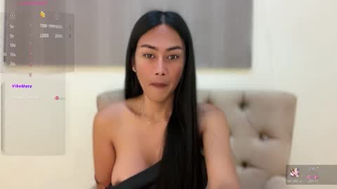 Snapshot of sweetsugar_xx chatting on April 26, 11:24 pm Sugar online show from April 26, 11:24 pm