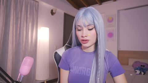 Cat independent model  online show from September 15, 1:16 am