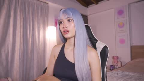 Snapshot of sweett_catt1 chatting on October 14, 3:51 am Cat independent model online show from October 14, 3:51 am