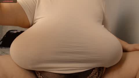 Maya online show from February 5, 6:59 pm