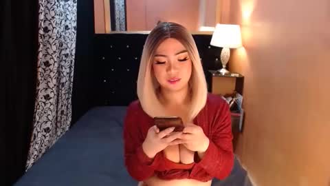 Ms trixiee online show from March 3, 12:11 pm