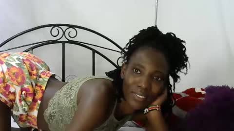 Snapshot of sweetvalariy chatting on February 24, 5:31 pm sweetvalariy online show from February 24, 5:31 pm