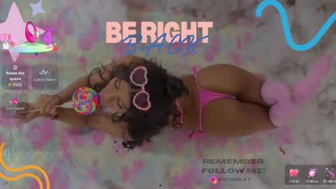 sweetviolet___ online show from January 16, 12:09 pm