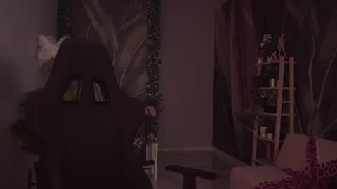 Snapshot of sweety_emilya chatting on August 2, 5:06 am Emily online show from August 2, 5:06 am