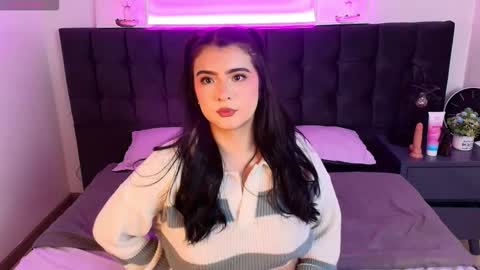 sweety nicole 3 online show from November 15, 5:05 am