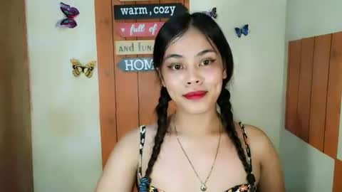 Snapshot of sweety_shane chatting on September 11, 5:35 pm sweety_shane online show from September 11, 5:35 pm