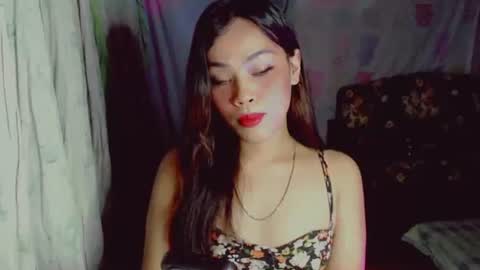 Snapshot of sweety_shane chatting on October 12, 12:37 pm sweety_shane online show from October 12, 12:37 pm
