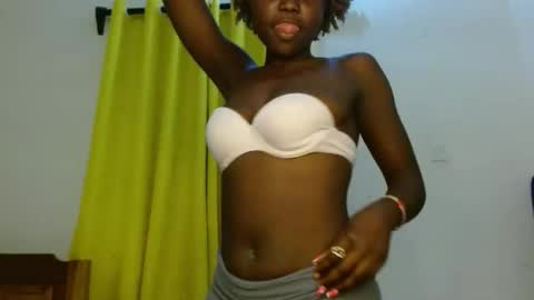 Dolly online show from February 27, 3:17 am