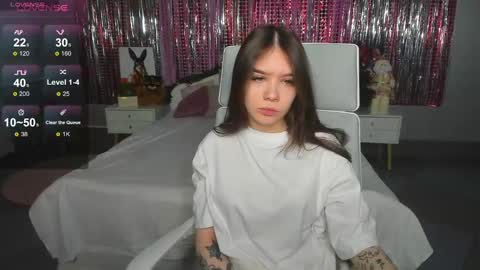 sweetydeviliya online show from December 5, 2:31 am