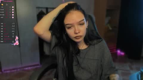 sweetydeviliya online show from February 17, 3:47 am