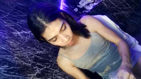 Snapshot of sweetyguyxxx1998 chatting on March 27, 3:56 am - allen online show from March 27, 3:56 am