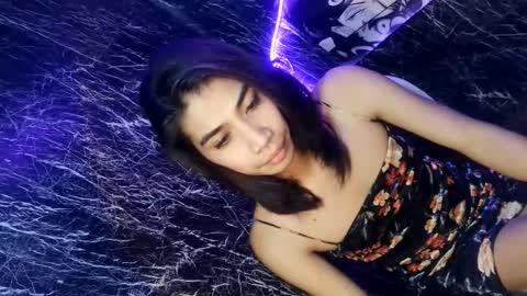 Snapshot of sweetyguyxxx1998 chatting on May 18, 5:24 am - allen online show from May 18, 5:24 am