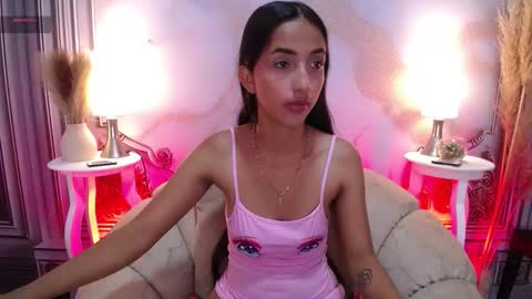 LAURA online show from October 2, 11:50 am