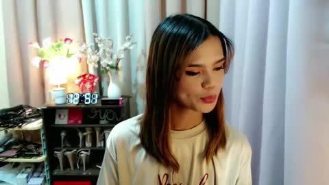 Megan online show from February 18, 4:52 am