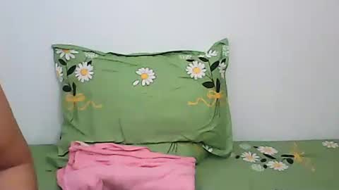 Sweetyummygirl online show from February 22, 10:30 pm