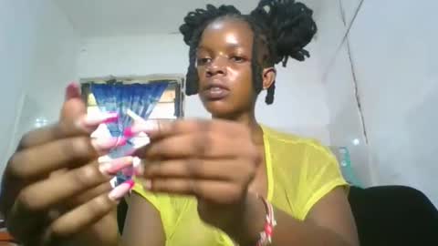 sweetz_candice online show from January 15, 12:43 pm