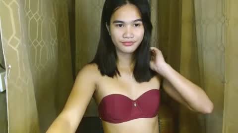 Rhea online show from December 20, 1:23 am