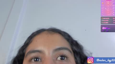 Snapshot of swetty_loverss chatting on December 24, 2:43 am tina 3 online time from 9 to 4 online show from December 24, 2:43 am