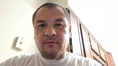 Snapshot of swiff10 chatting on December 1, 6:40 am swiff10 online show from December 1, 6:40 am